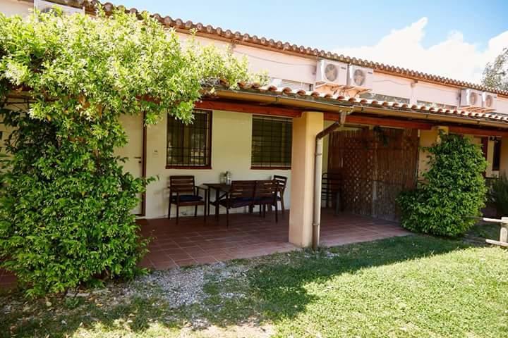 Borgo S.Maria Di Vulci Affittacamere Montalto di Castro Esterno foto
